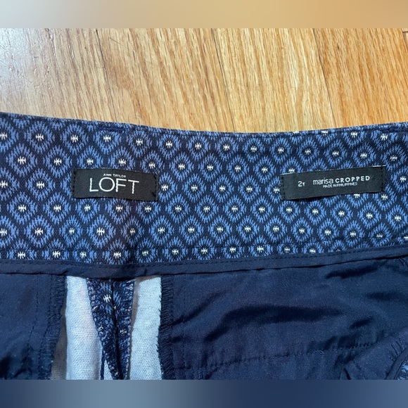 Loft Marisa Cropped Trouser in Blue/White Diamond Pattern - Size 2T - Picture 5 of 5